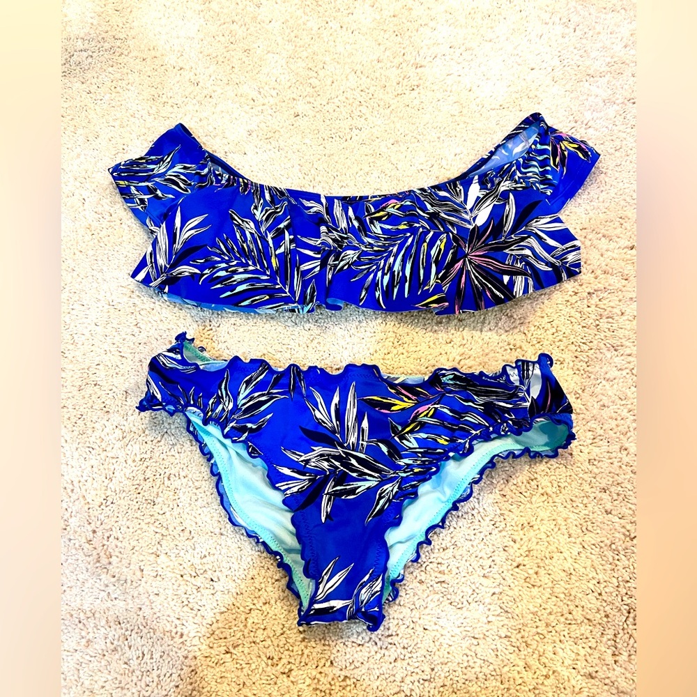 Hobie Blue Leaf Print Bikini Set with Ruffles Size Medium